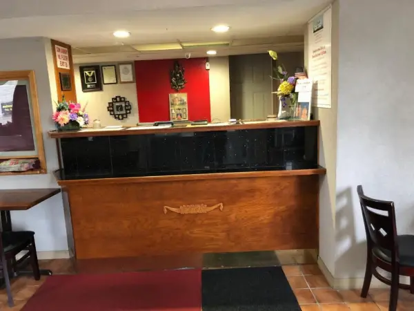 Latham Inn 9